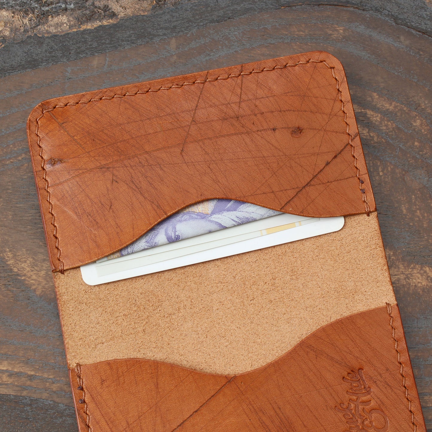 3-slot card holder, tan distressed Ecbatana leather