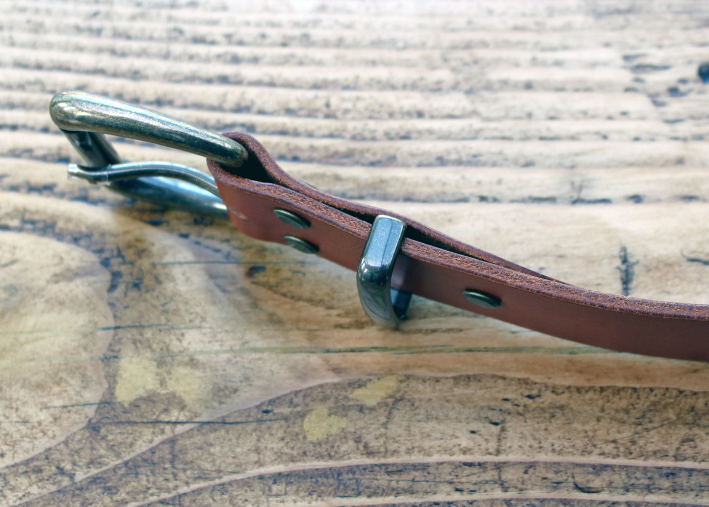 Handmade leather belt in saddle tan