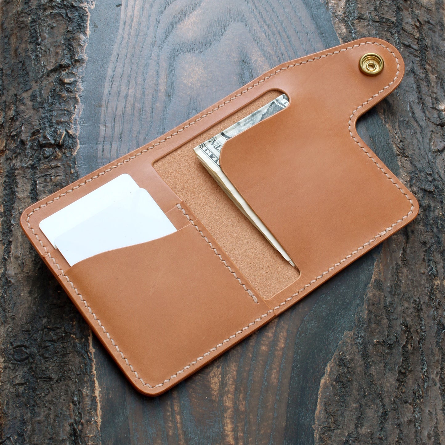 Short biker wallet in Ecbatana & Buttero with brass chain