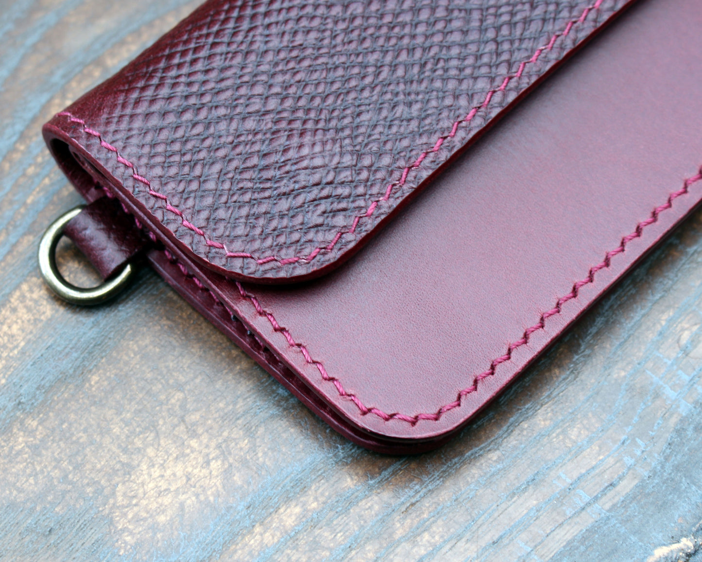 Burgundy Buttero short trucker in hatch & smooth