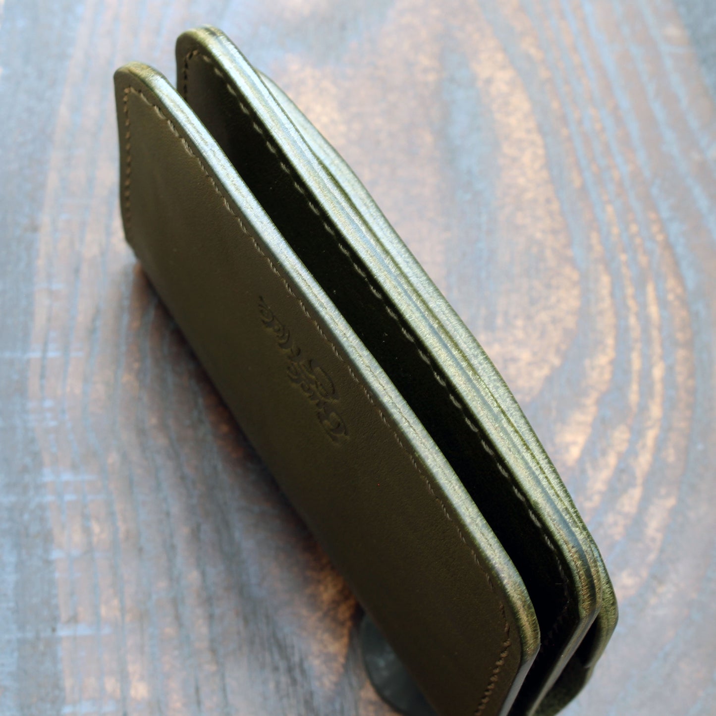 Mini trucker wallet in olive green Minerva Box