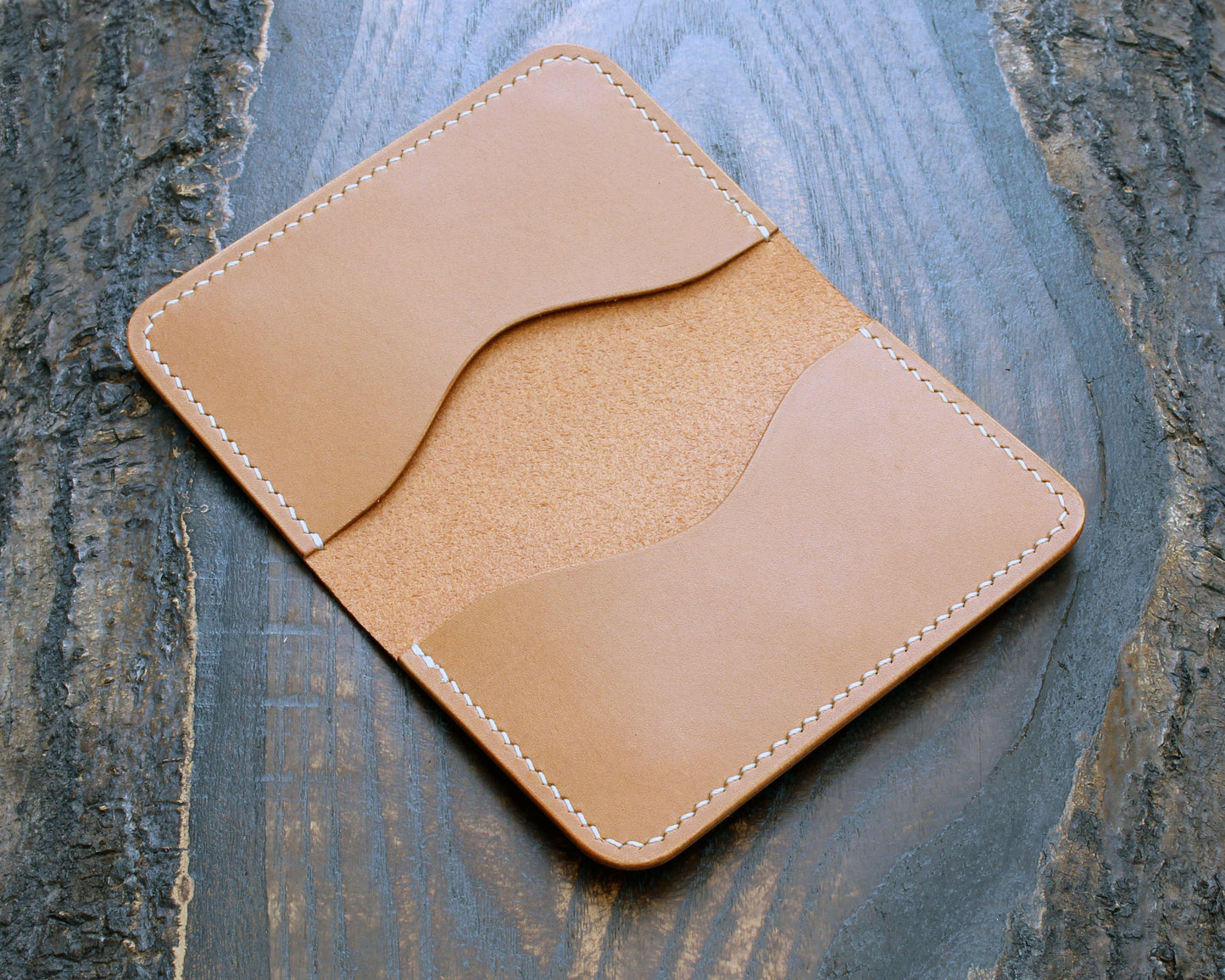 Natural Buttero compact 2-slot cardholder