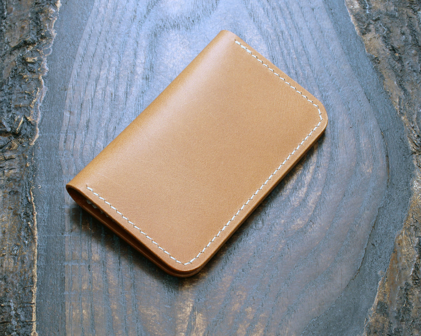 Natural Buttero compact 2-slot cardholder