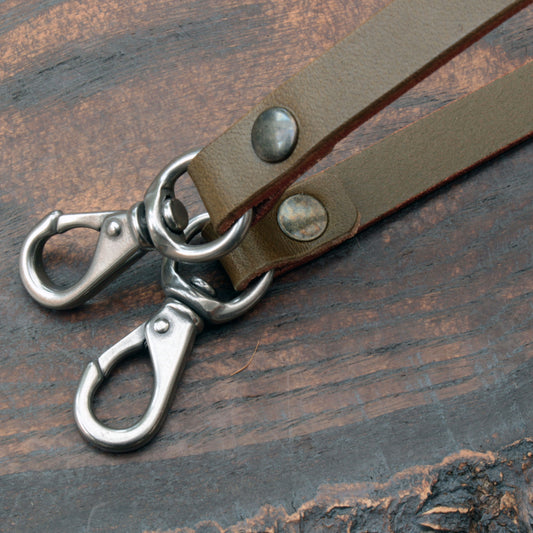 Leather lanyard, olive Horween Chromexcel with matte nickel hardware