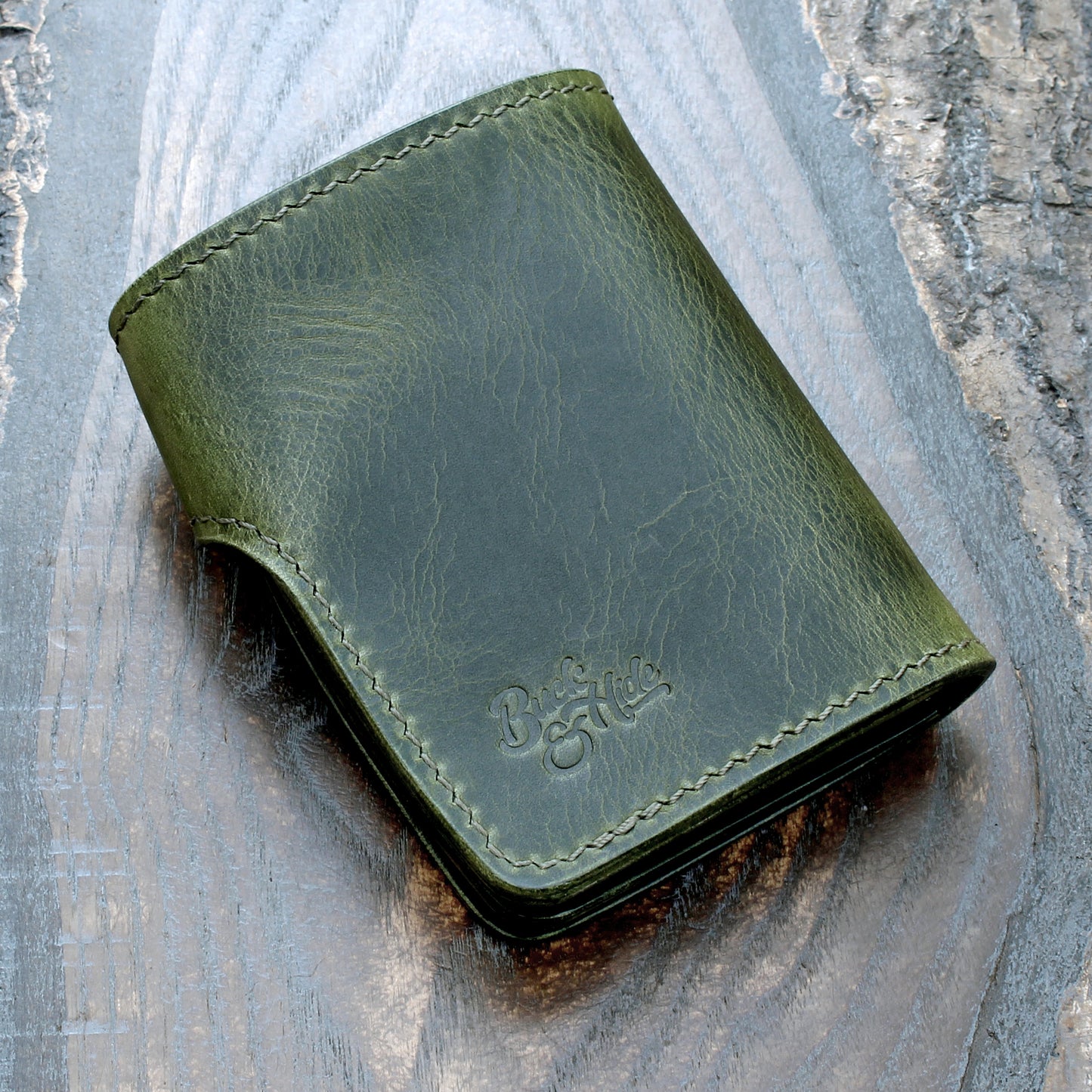 Japanese-style short bifold, olive Wax, Sen coin snap