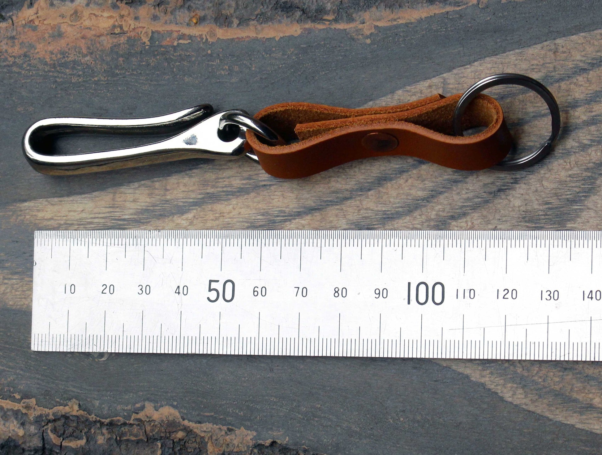Nickel fish hook leather key holder. - Buck&Hide