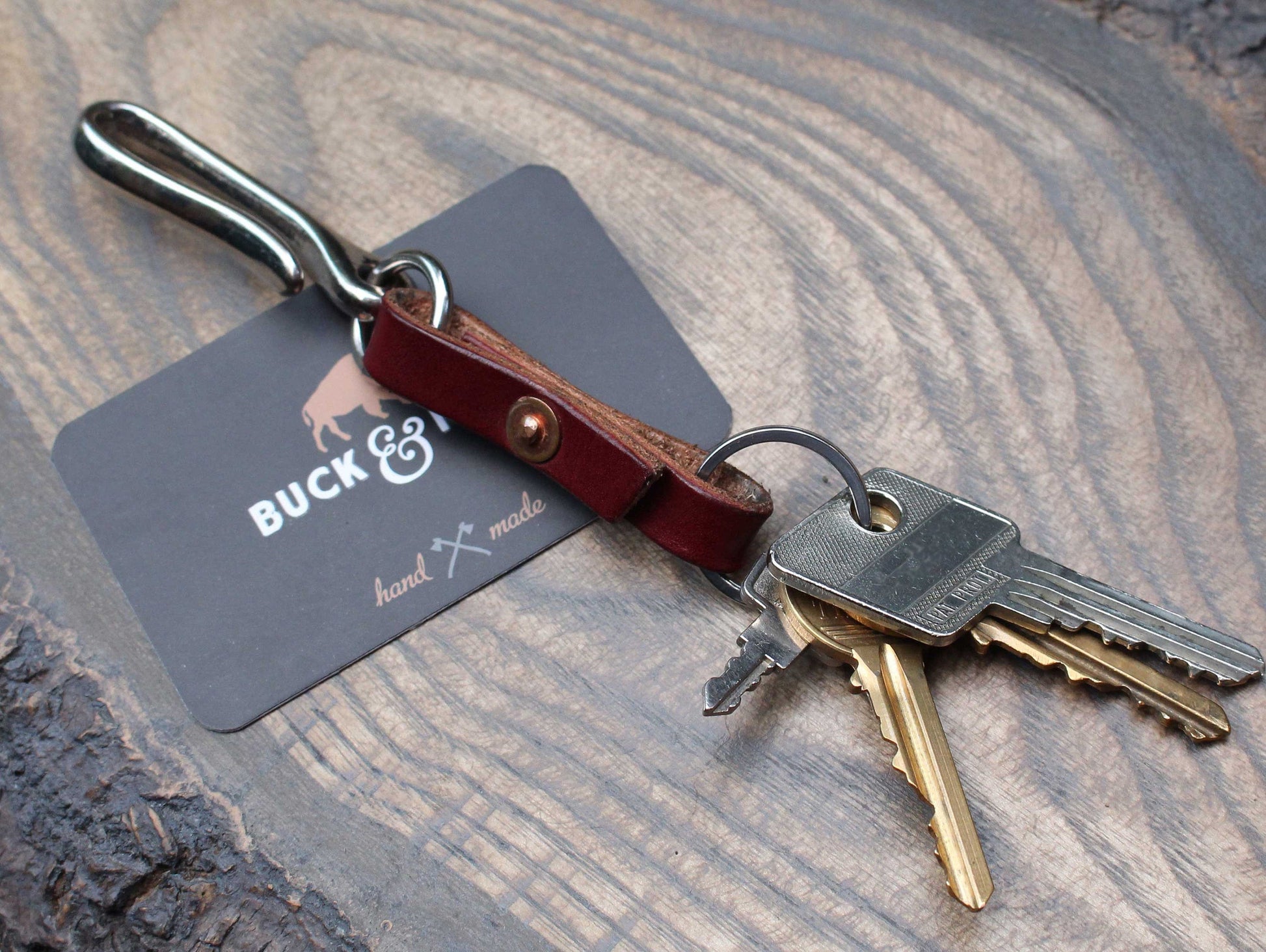 Nickel fish hook leather key holder. - Buck&Hide