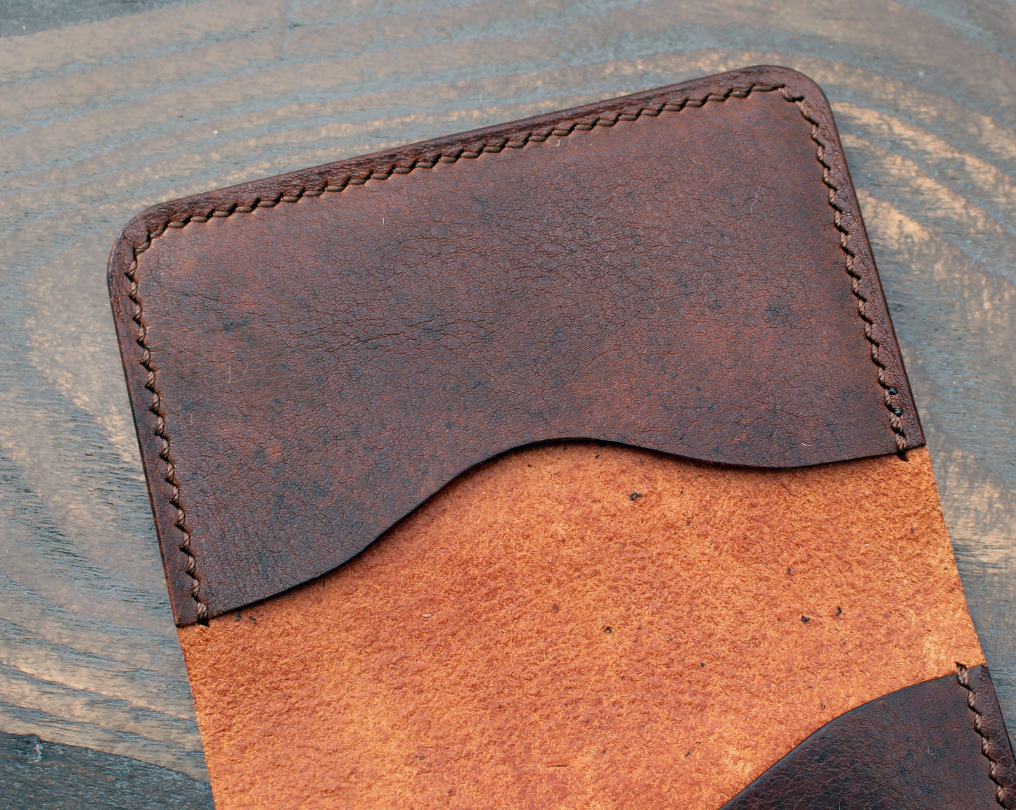 Acero and Nemesi three-slot compact card holder.