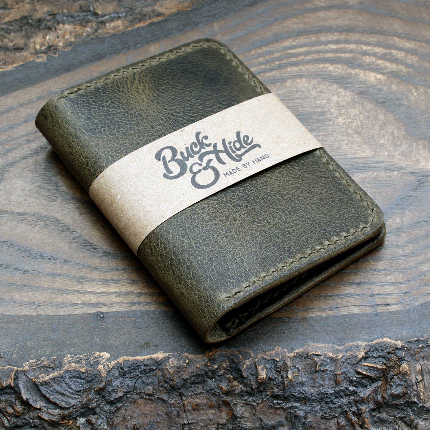 Grigio Badalassi Wax three-slot compact card holder