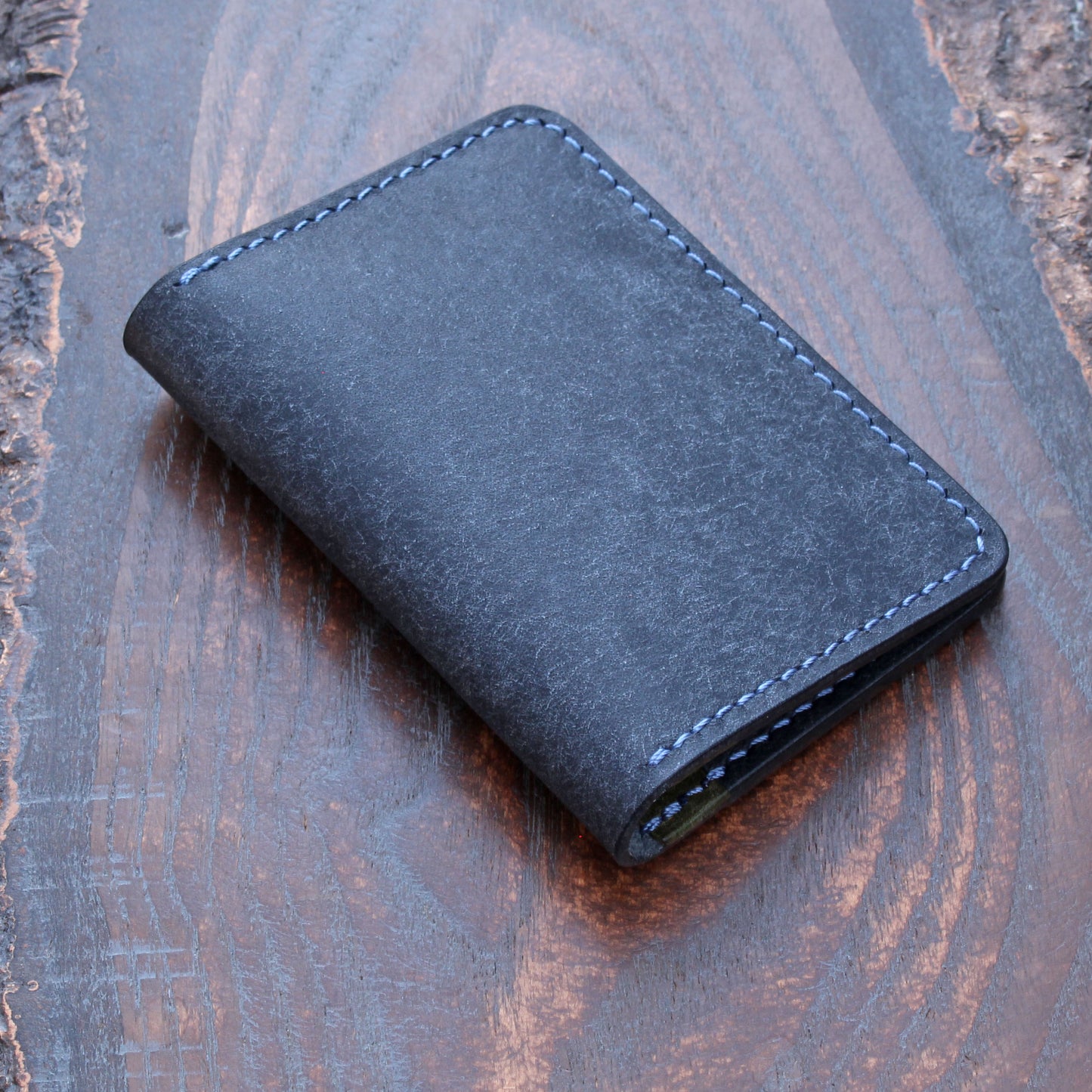 Five-slot bifold in navy blue & olive green Pueblo