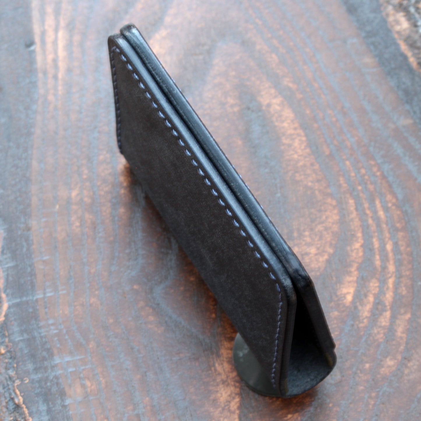 Five-slot bifold in navy blue & olive green Pueblo