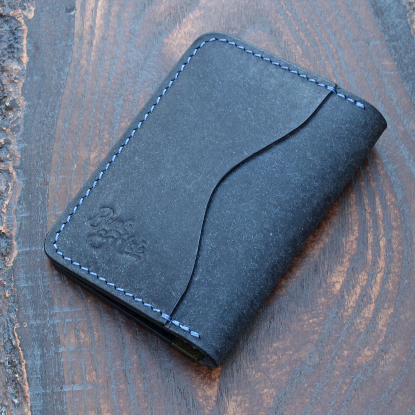 Five-slot bifold in navy blue & olive green Pueblo