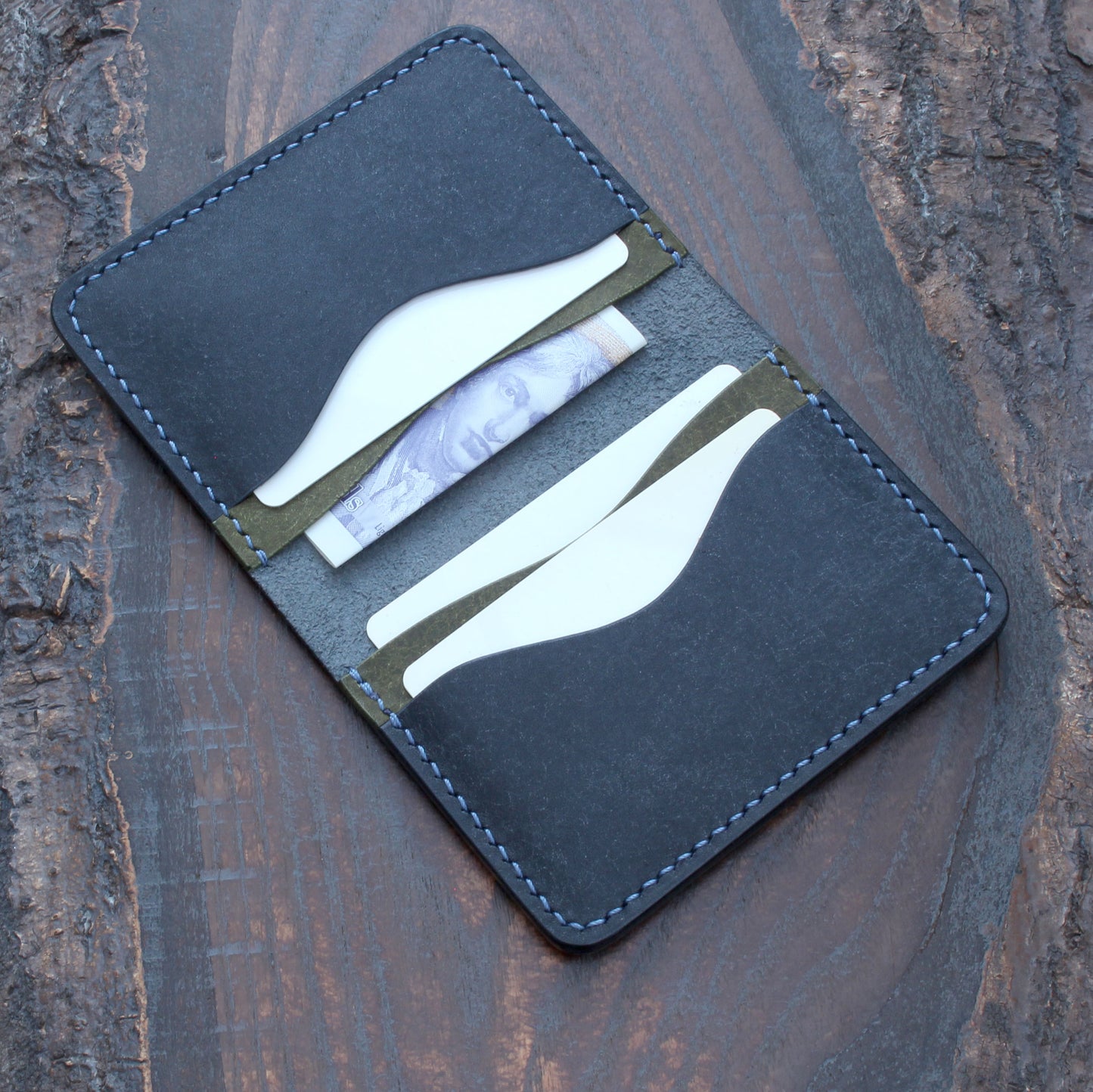 Five-slot bifold in navy blue & olive green Pueblo