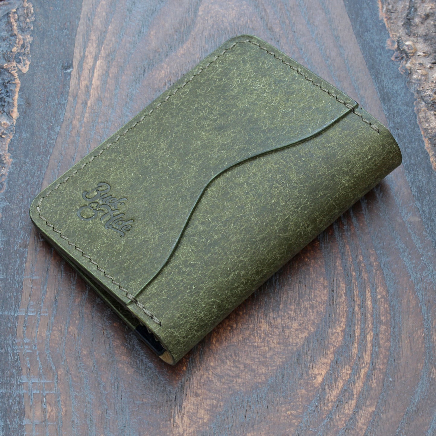 Five-slot bifold in olive green & navy blue Pueblo