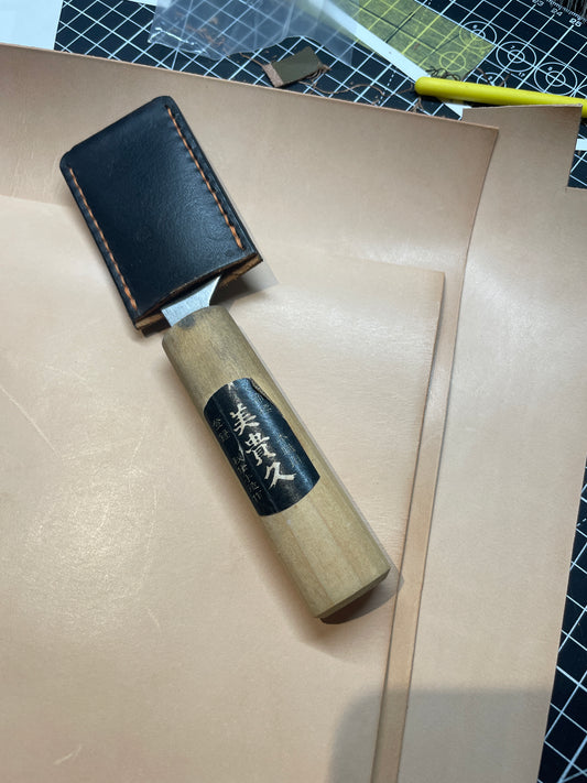 Custom order: Three pocket leather cardholder – handmade in natural vegtan