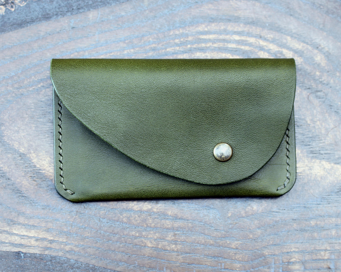 Compact snap cardholder, olive green Minerva Box