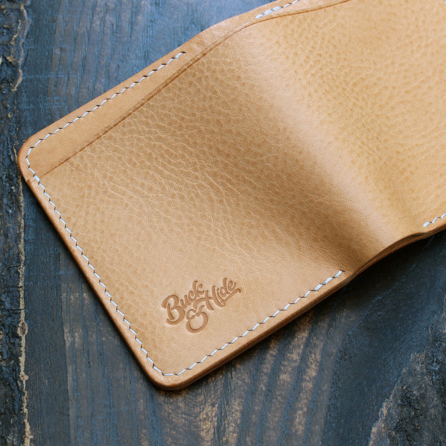 Five pocket wallet for card/cash, natural Minerva Box