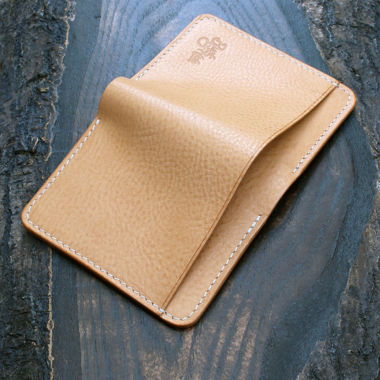 Five pocket wallet for card/cash, natural Minerva Box