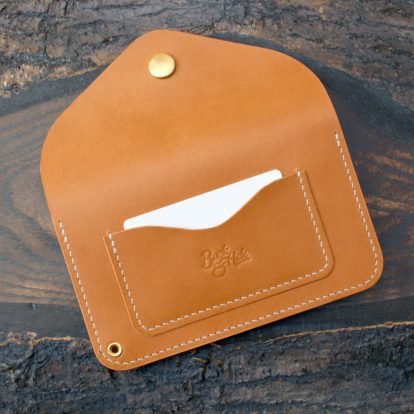 Trucker-style snap wallet in biscuit Buttero.