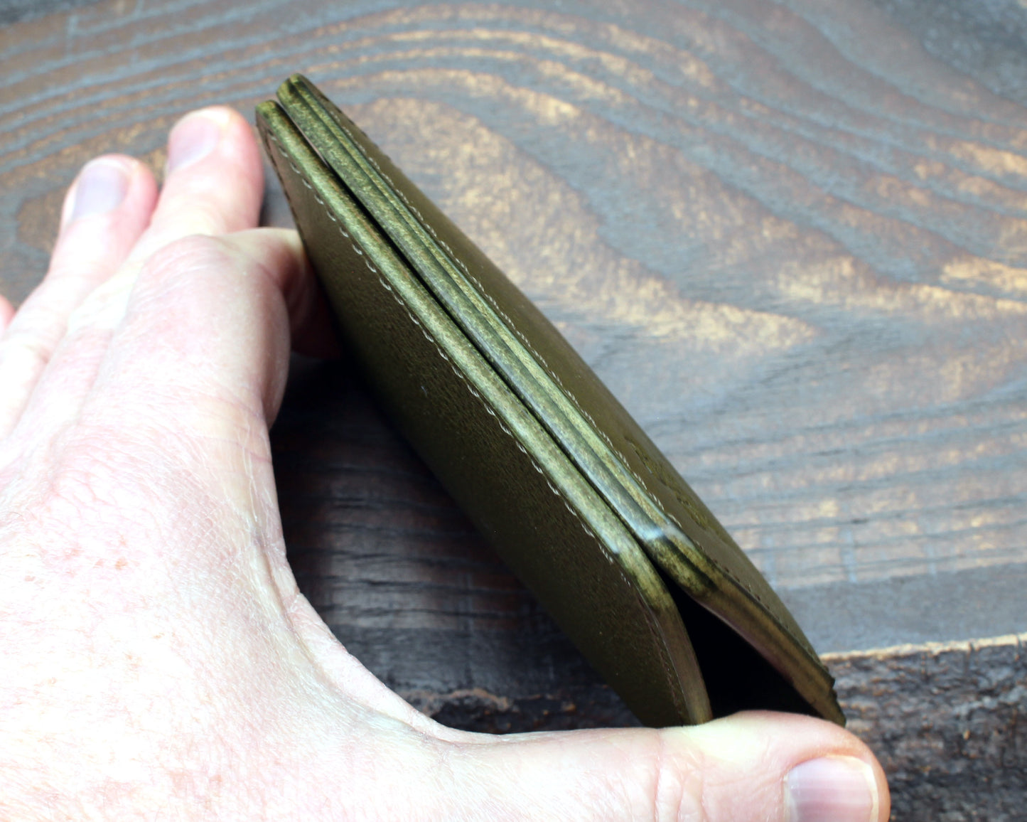 Minerva Box five-slot bifold wallet, olive green