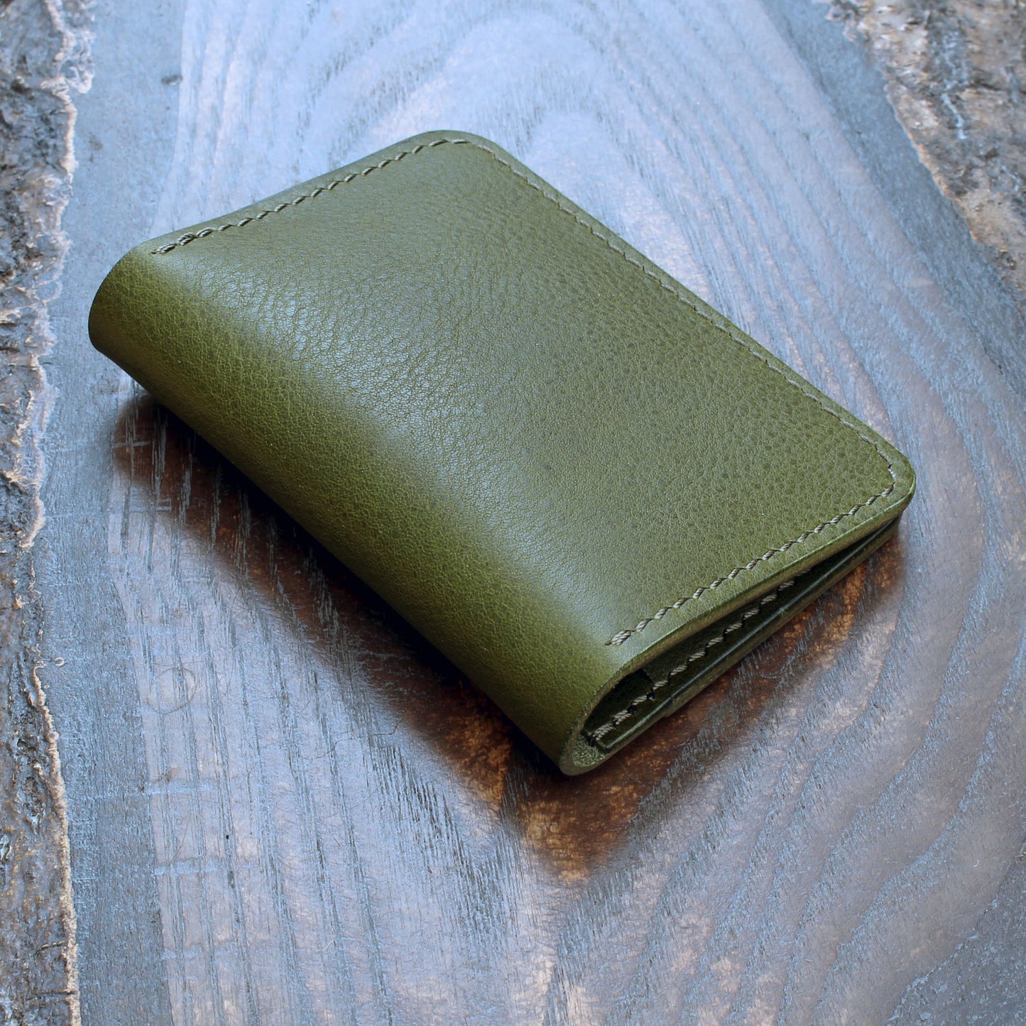 Minerva Box five-slot bifold wallet, olive green