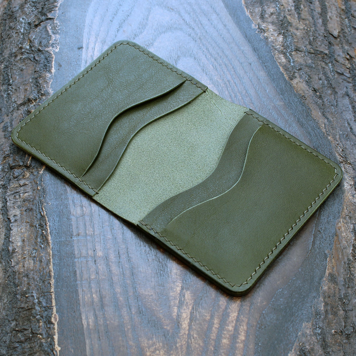 Minerva Box five-slot bifold wallet, olive green