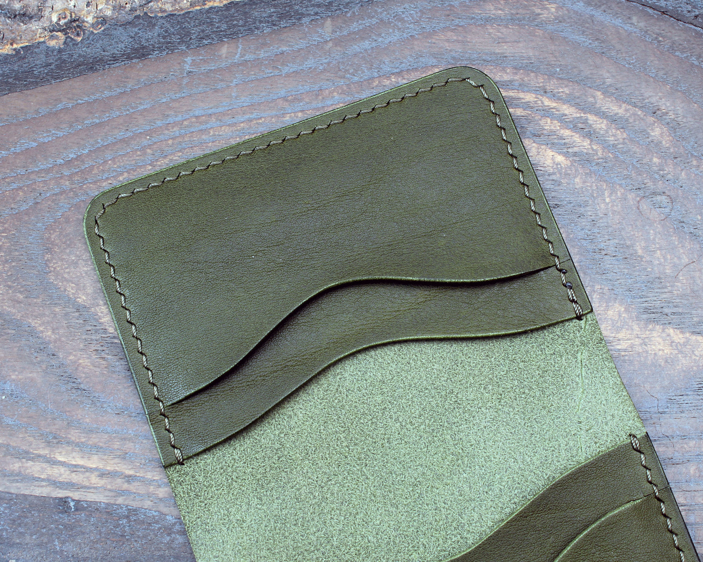 Minerva Box five-slot bifold wallet, olive green