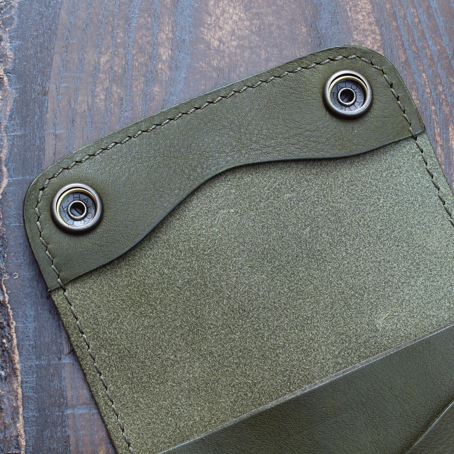 Mini trucker wallet in olive green Minerva Box