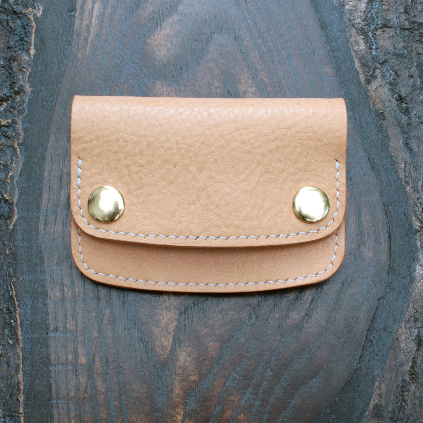 Handmade leather mini trucker wallet – natural Minerva Box