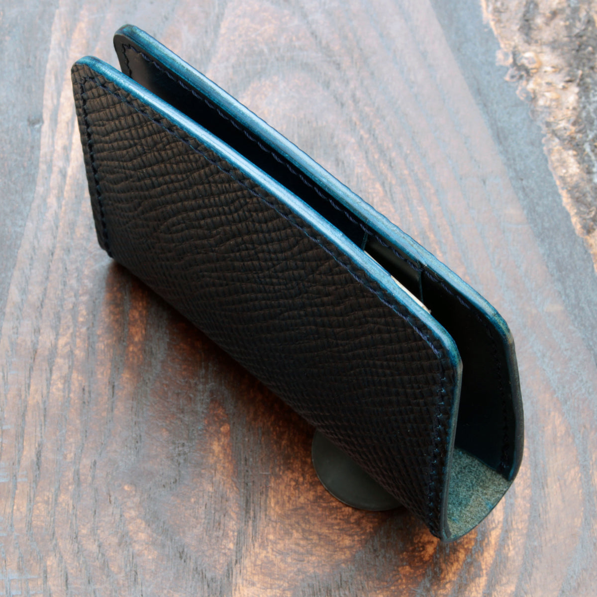 Six pocket leather wallet, hatched & smooth navy Buttero