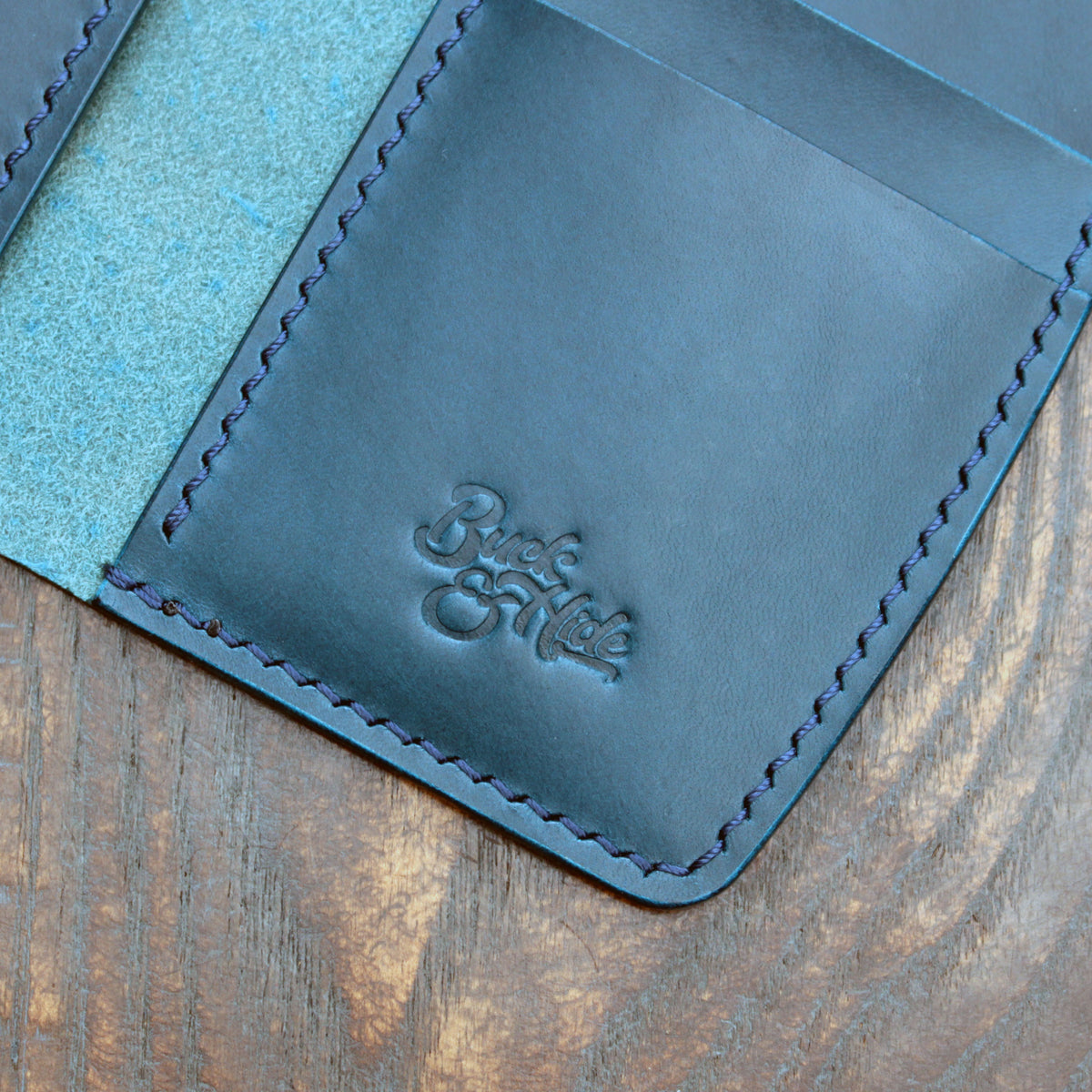 Six pocket leather wallet, hatched & smooth navy Buttero