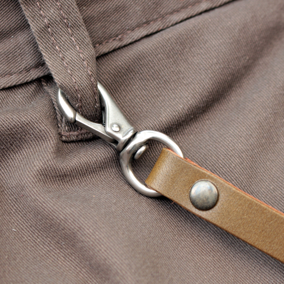 Leather lanyard, olive Horween Chromexcel with matte nickel hardware