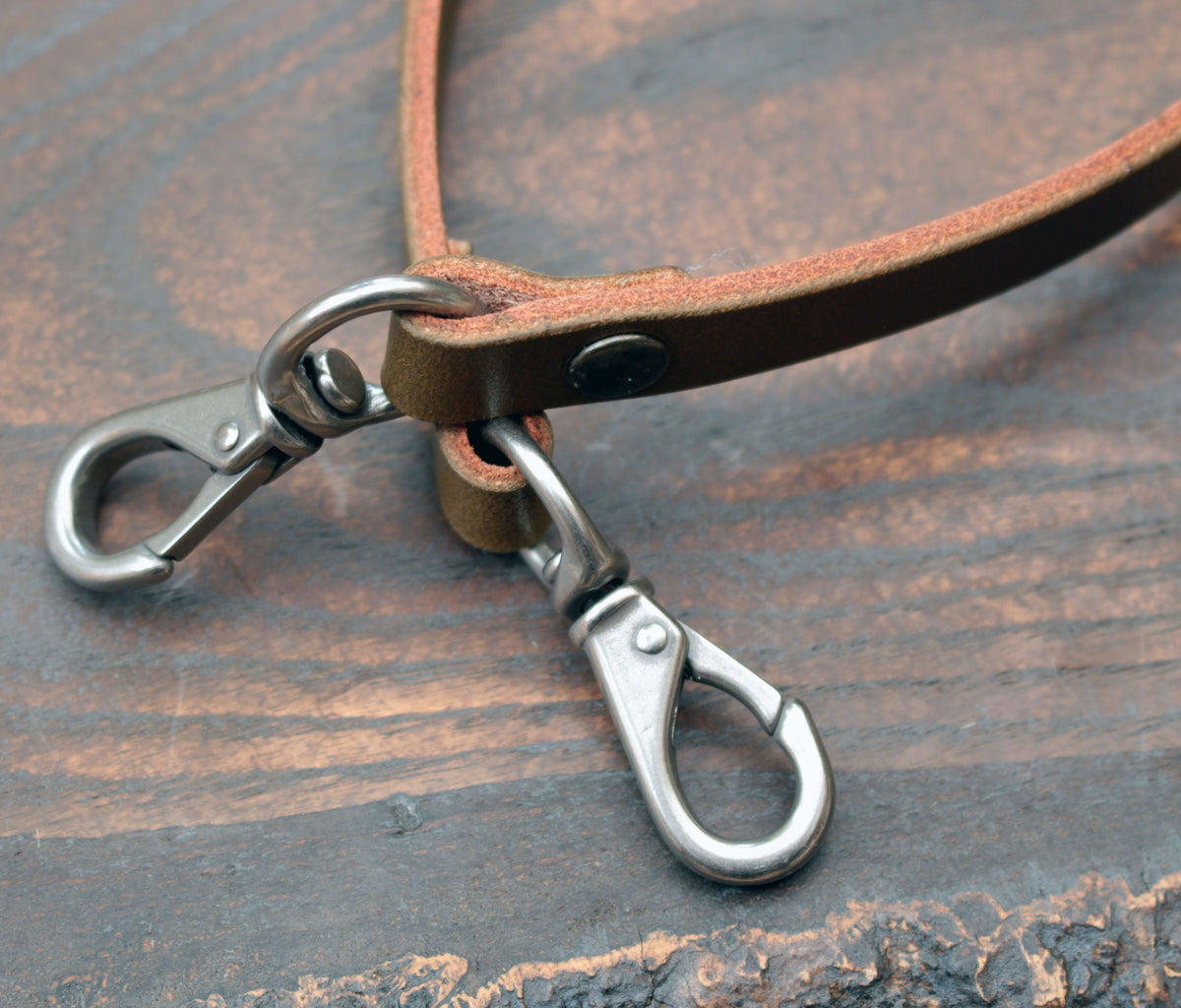 Leather lanyard, olive Horween Chromexcel with matte nickel hardware