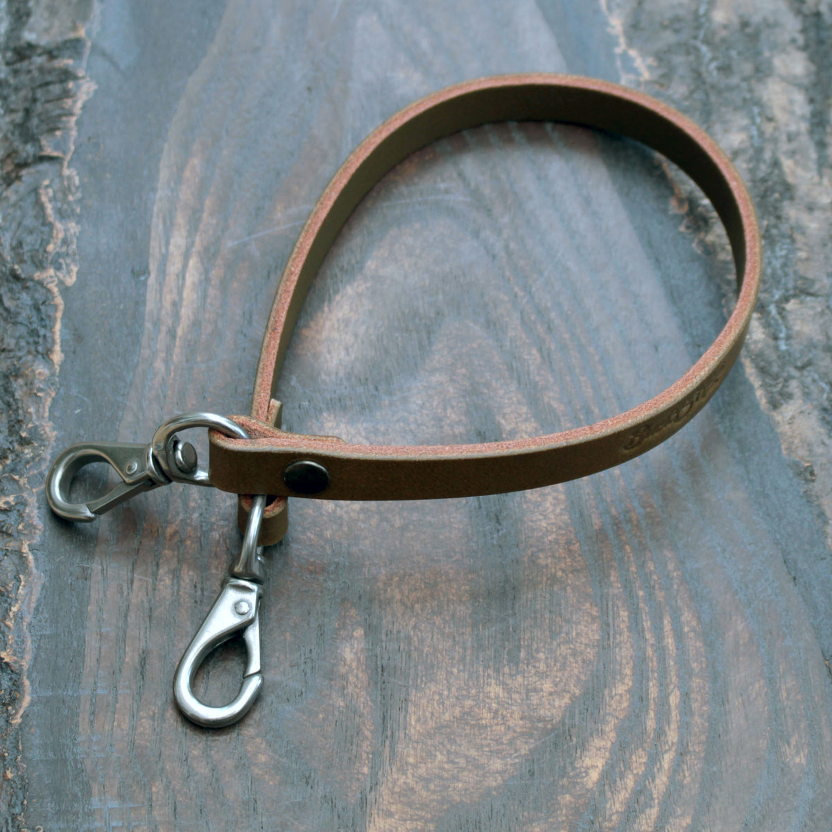 Leather lanyard, olive Horween Chromexcel with matte nickel hardware