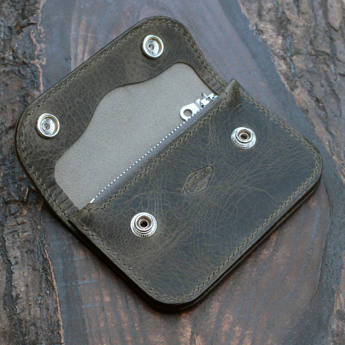 Handmade leather short trucker wallet – Grigio Badalassi Wax