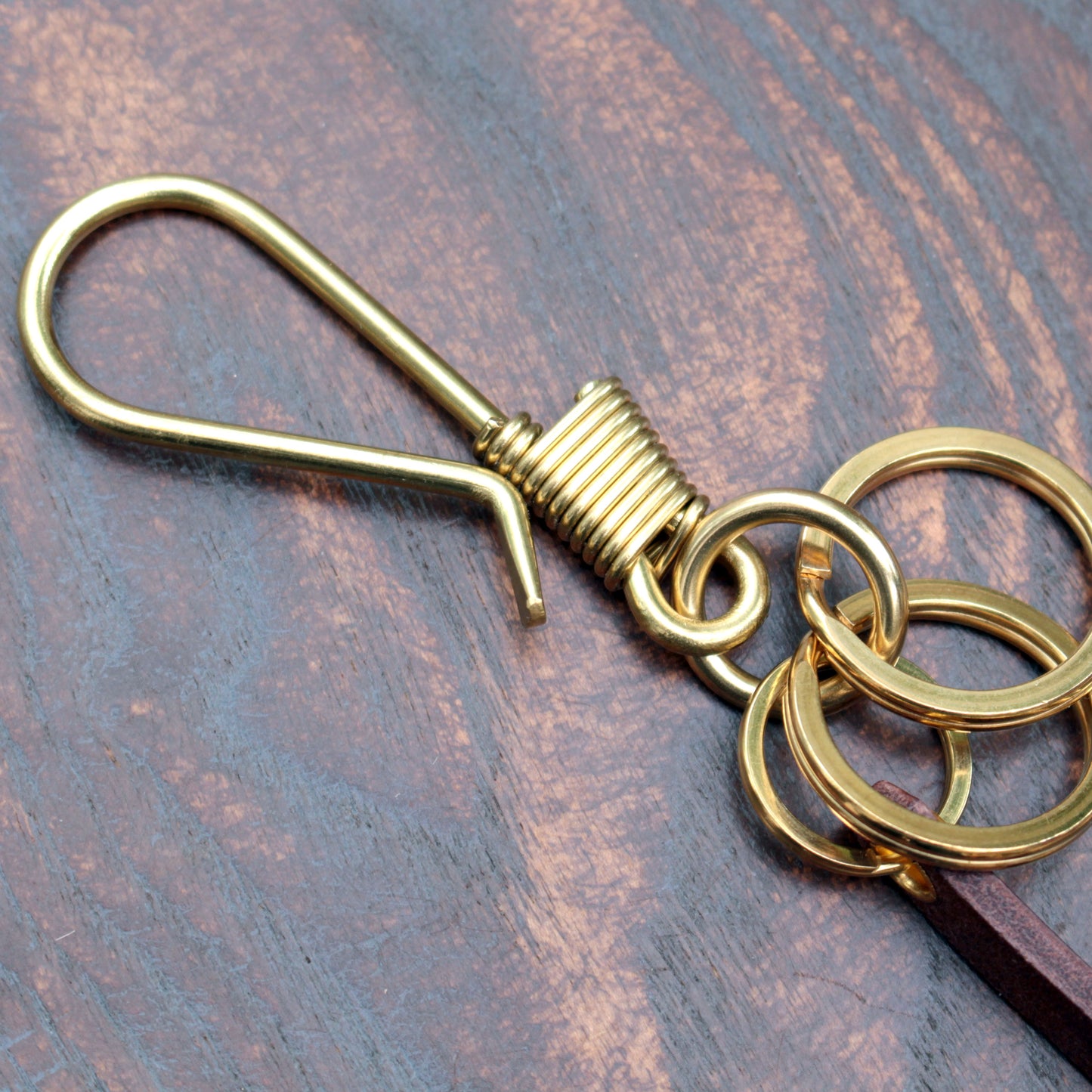 Solid brass wire-formed key hook